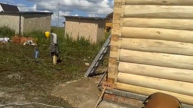 Устройство деревянных роек. Установка дверей в срубе №49