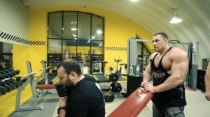 Андрей Скоромный - тренировка груди с Иваном Кабановым