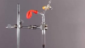 Разложение оксида серебра горелкой (температурой).