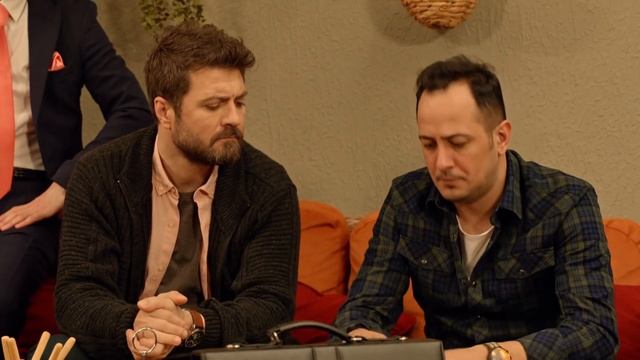 Jet Sosyete 3. Sezon 18. Bölüm смотреть онлайн