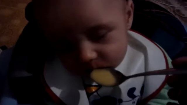 Богатырский сон!!! Прикол!!! Смотреть до конца !!!! смотреть онлайн