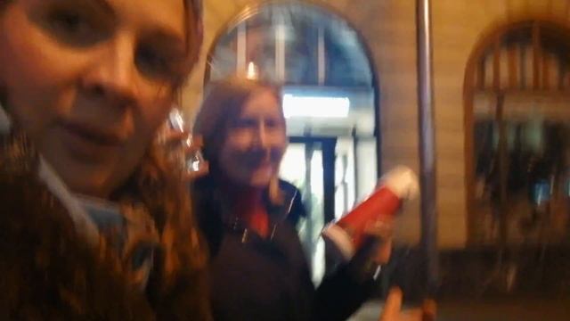 Я люблю Анюту. И мы отдыхаем смотреть онлайн