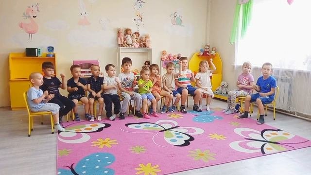 Молодёжная (старшая группа). Музыка