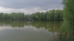 Кыштым, прогулка у магазина "Набережный"