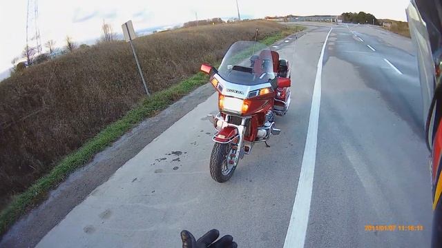 Снова в строю. Honda Gold Wing 1985 г . смотреть онлайн