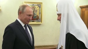 Владимир Путин поздравил патриарха Московского и всея Руси Кирилла с днем рождения