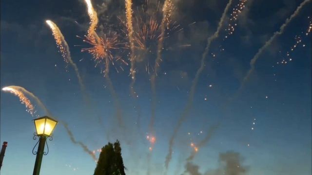 Музыкальный салют. Грузинская свадьба?? смотреть онлайн