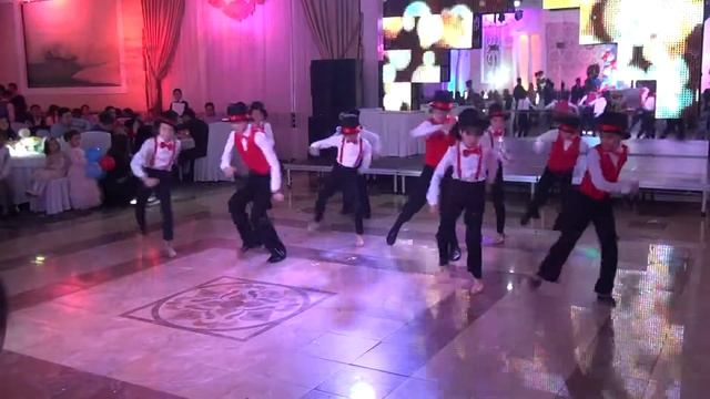 Анаэль ШОУ - Величайший шоумен.