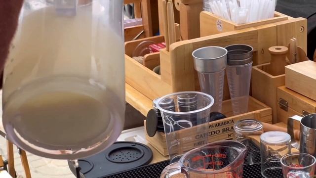 ASMR Cafe Vlog Mini cafe’ Shop Inizio coffee Slow Bar Kopi Mokapot | Tasty Inside | Street Food смотреть онлайн