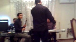 Манвел Пашаян! поем в домашней обстановке!