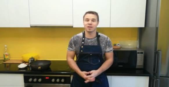 Как приготовить Сырники/Очень-очень нежные и воздушные смотреть онлайн