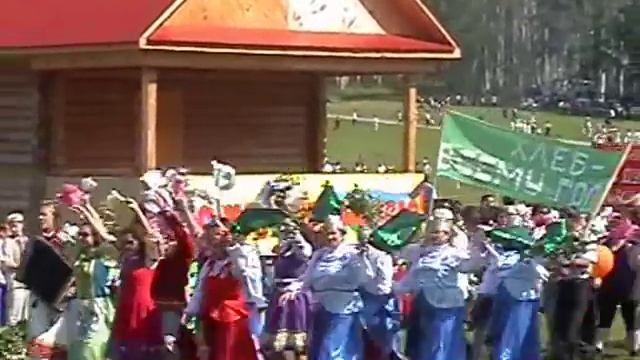 Сабантуй 2011  Башкортостан Большеустьикинское.wmv