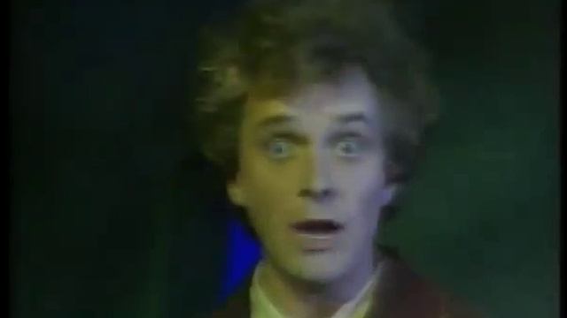 Grim Tales presented by Rik Mayall - The Witch Among Thorns смотреть онлайн