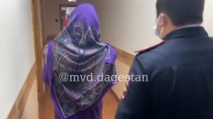 Две жительницы Махачкалы задержаны за вымогательство
