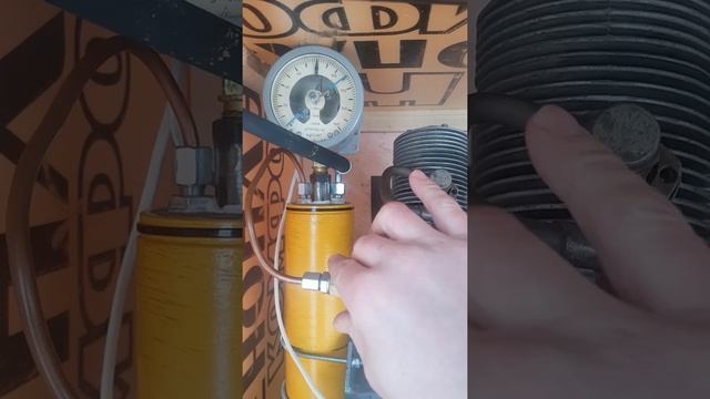 Не качает даже в заправочный шланг, домашняя чудо заправка.