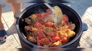Простое и вкусное блюдо из курицы в Казане на Костре