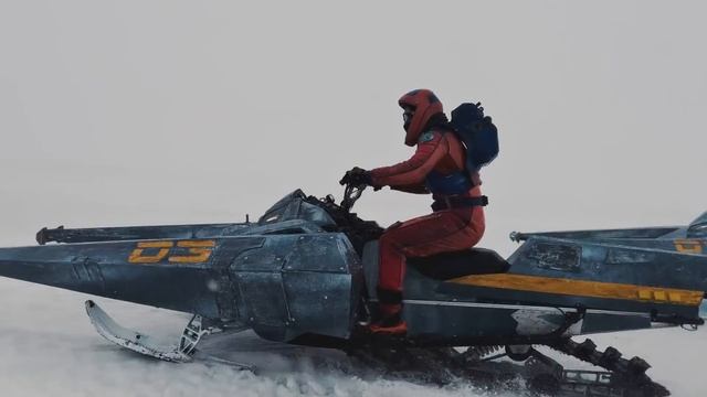 Абсолютно новый iPhone 13 Pro с кинофункциями (feat. VHSник) смотреть онлайн