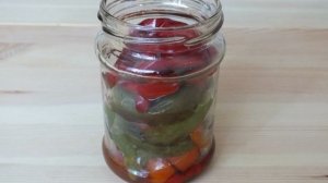 Маринованный острый перец с мёдом