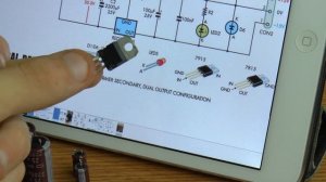 Простая схема двухполярного блока питания +15V /GND\ -15V