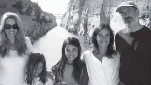 Вот Почему Стив Джобс Запрещал Своим Детям Айфоны! Умнейший был человек....