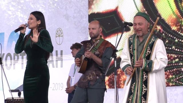 deep forest на сабантуй москва в робертом юлдашевым и зилий бахтиевой