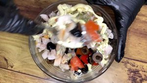 Что приготовить из копчёной грудки! | 2 варианта салата.