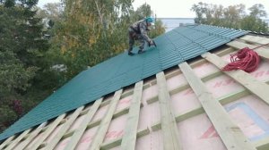 Монтаж металлочерепицы в одиночку часть вторая