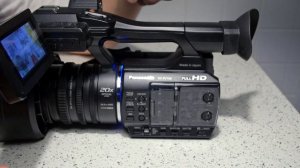 Обзор камеры Panasonic HC-PV100