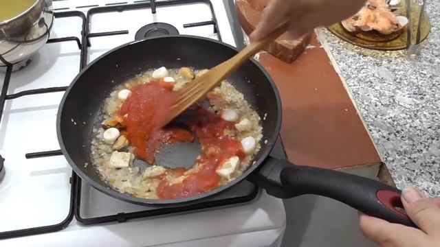Рис по-испански. Паэлья с морепродуктами. Кухня Испании / #кухняиспании#