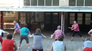 Zumba Gold - Warm up 1 - Tu Boca - ZIN 43 Zumba Fitness (Zumba a Liege)