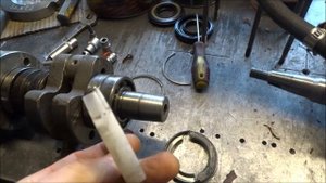 ПРОПАЛИ ХОЛОСТЫЕ НА СНЕГОХОДЕ РЫСЬ . развалился лабиринт .