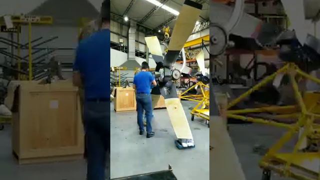 Ensamble Hélice 54H60 del Hércules. смотреть онлайн