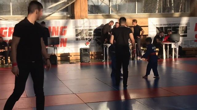 Всероссийский турнир по  Джиу Джитсу В Gi и NoGi Rock&Rolling.01 Декабрь 2019. Мунис Давлатов  ?? смотреть онлайн