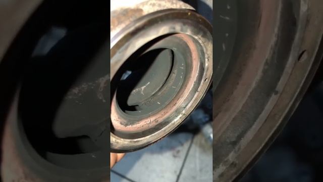 Течь прокладки теплообменника на Opel Astra J в Ростове-на-Дону смотреть онлайн