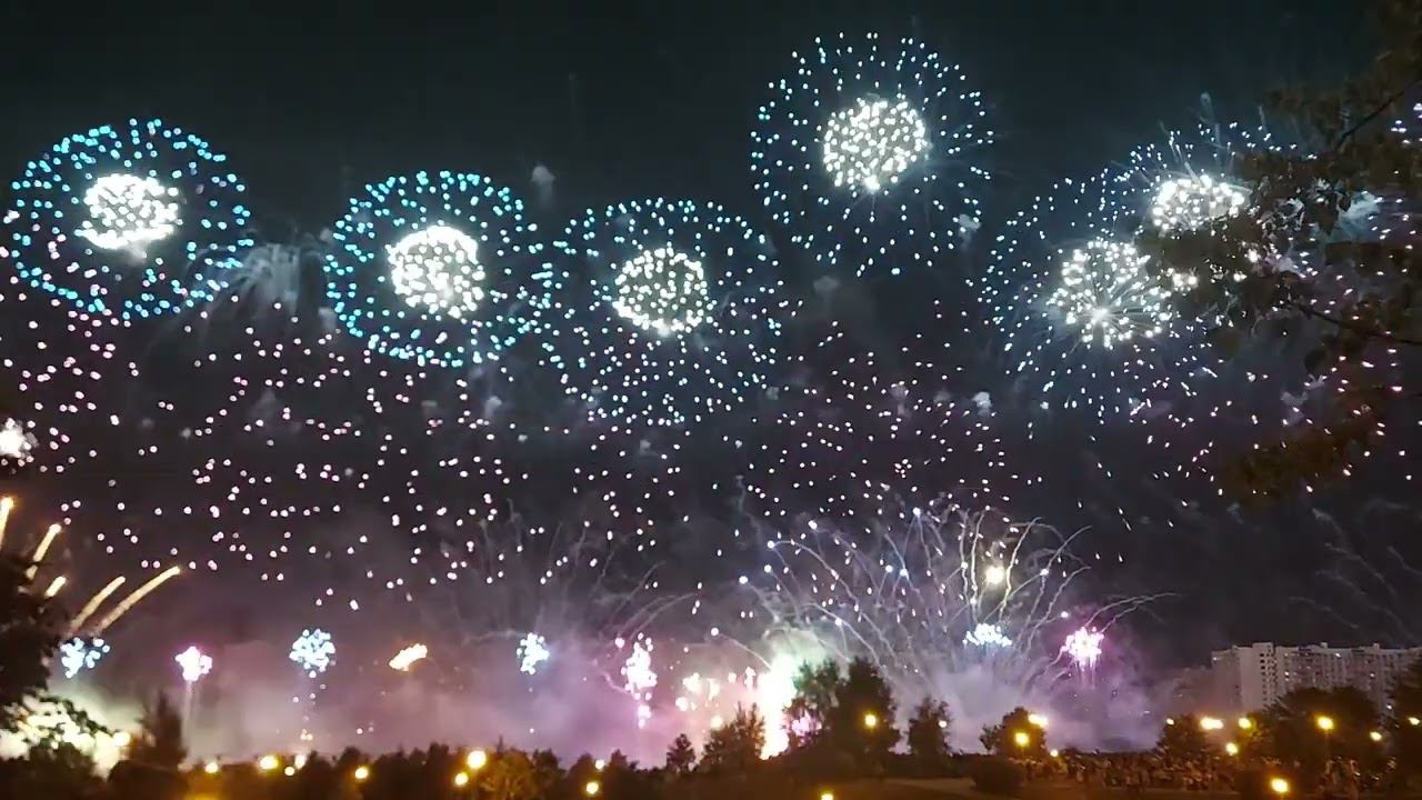 Фестиваль фейерверков "Ростех". Выступление пиротехнической команды из Аргентины (14.08.22)