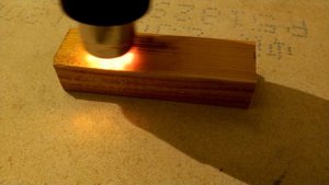 Старение дерева техническим феном DEKO HG2000W