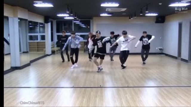 Прекрасные танцы Пак Чимина смотреть онлайн