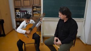 "Первоначальные навыки игры на классической гитаре" - открытый урок преподавателя Шурупова В.Ю.