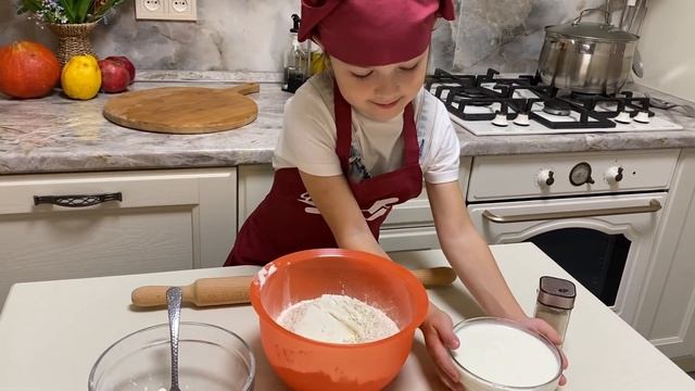 Аварский хинкал с сушеной колбасой и мясом | [EN, GB subtitles]