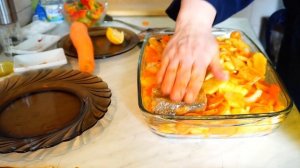 Хек в духовке на овощной подушке | Fish and chips recipe