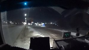 На оборотах пропадает газ мерседес актрос мп1, в поисках проблемы. Замена генератора.