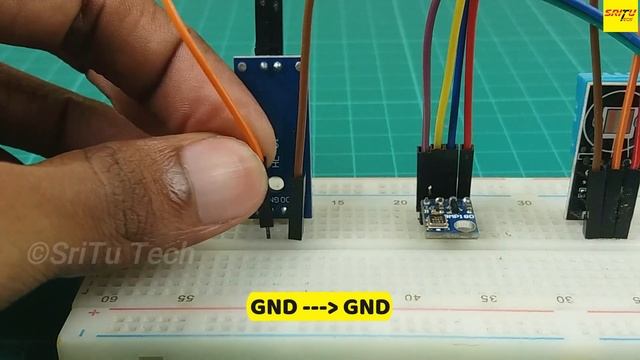 How to make an IoT based weather monitoring system using Nodemcu and Thingspeak | ESP8266 project смотреть онлайн