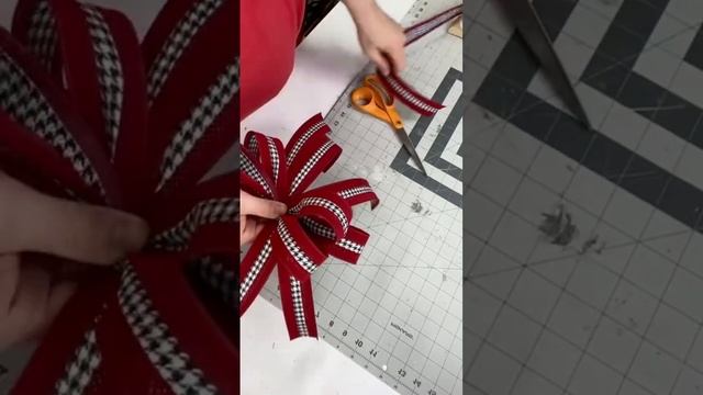 How to make a bow in less than one minute