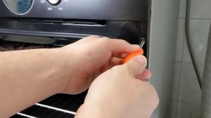 Как снять духовой шкаф