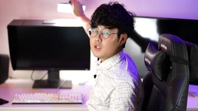 [전문가용 모니터] 벤큐 SW240 - 피봇까지 대응하는 전용 모니터 후드 смотреть онлайн