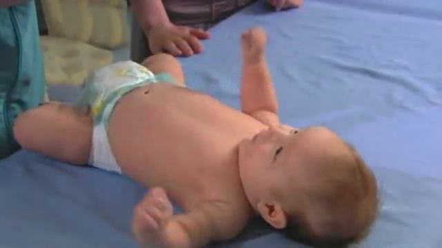 Рефлексы новорожденных. Часть 3. | Mamalara.ru смотреть онлайн