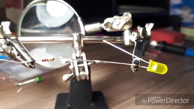 Учимся паять с Семёном. Первая пайка) смотреть онлайн