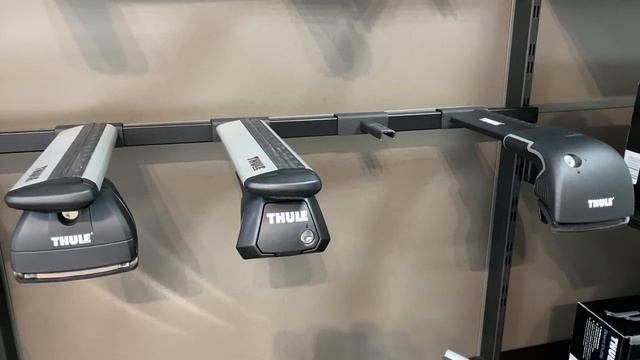 Diferente dintre barele transversale THULE Wingbar Evo si Thule Wingbar Edge смотреть онлайн