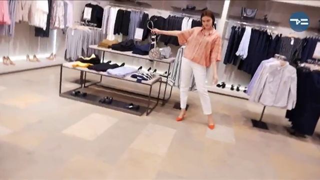 МОДНАЯ РЕПТИЛИЯ: НОСИМ ЗМЕИНЫЙ ПРИНТ смотреть онлайн