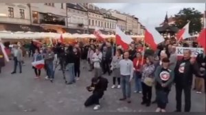 Украинцы массово покидают Польшу!